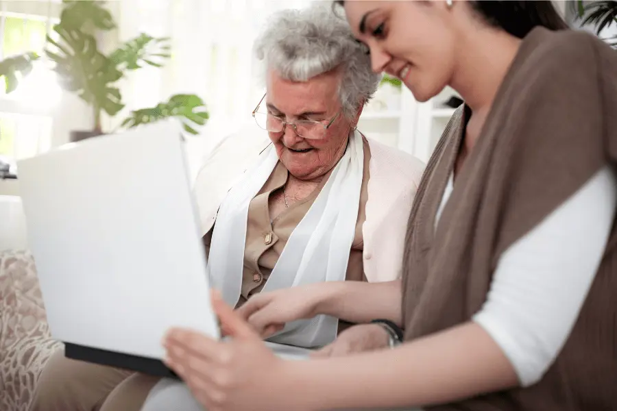 Why is Effective Communication Needed in Health and Social Care